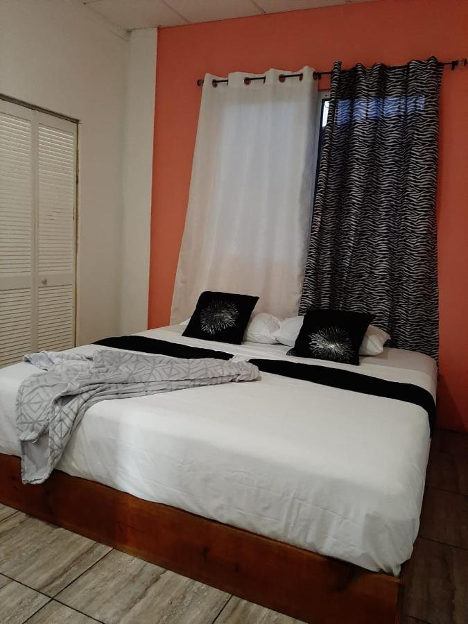 Saint Charles Inn, Belize Central America Punta Gorda Exterior photo
