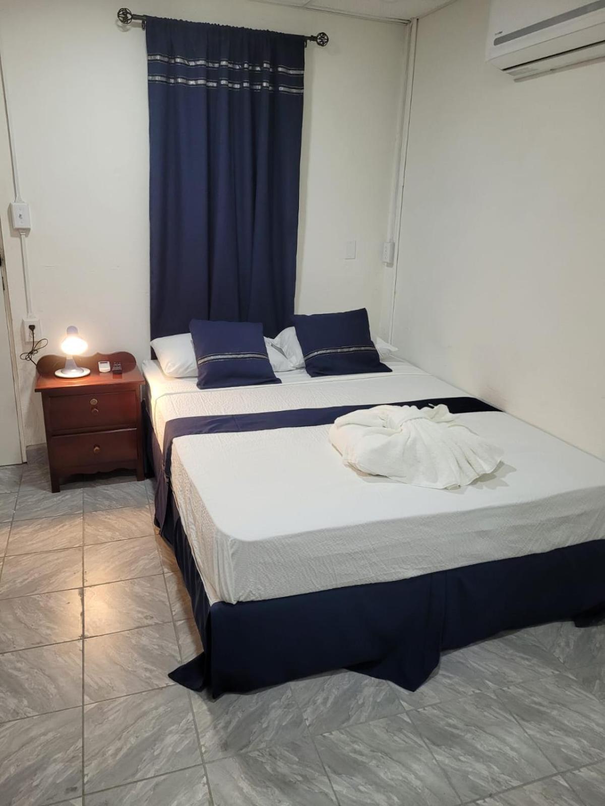 Saint Charles Inn, Belize Central America Punta Gorda Exterior photo